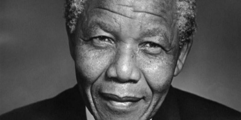 Nelson Mandela, le frasi e gli aforismi più celebri del politico anti-apartheid