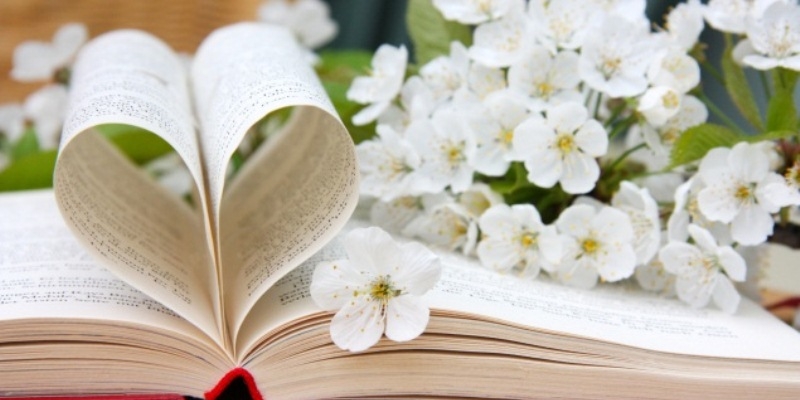 Primavera significa primo sole e primo caldo, fiori che sbocciano nei prati e sugli alberi, giornate che si allungano. Vi proponiamo una serie di aforismi e frasi a tema