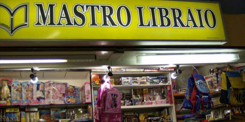 Chiude la libreria indipendente "Mastro Libraio" di Genova