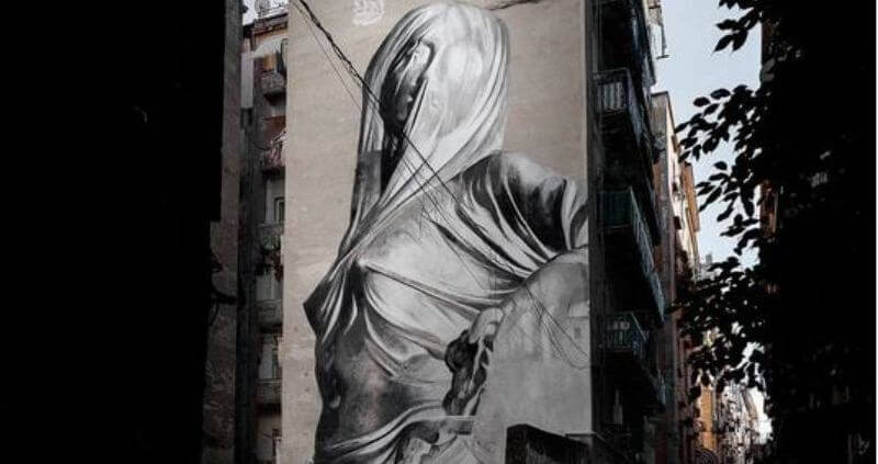 "Iside", il nuovo murales di Bosoletti tra le vie di Napoli