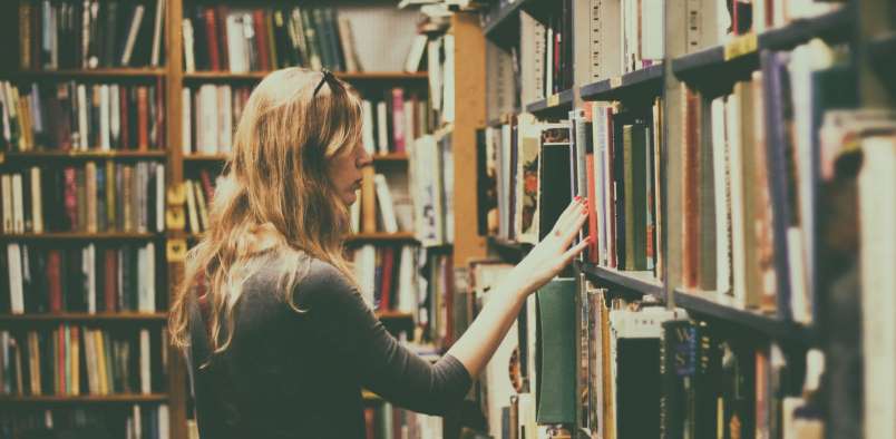 7 segnali che ti rendono un vero amante delle biblioteche