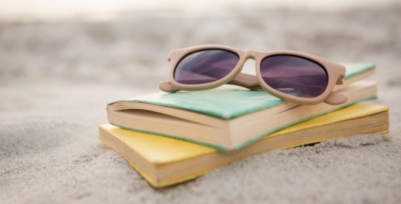 10 libri da leggere quest'estate sotto l'ombrellone