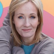 J.K. Rowling, 18 curiosità sull’autrice di Harry Potter che forse non sapete 5 J.K. Rowling, 18 curiosità sull’autrice di Harry Potter che forse non sapete