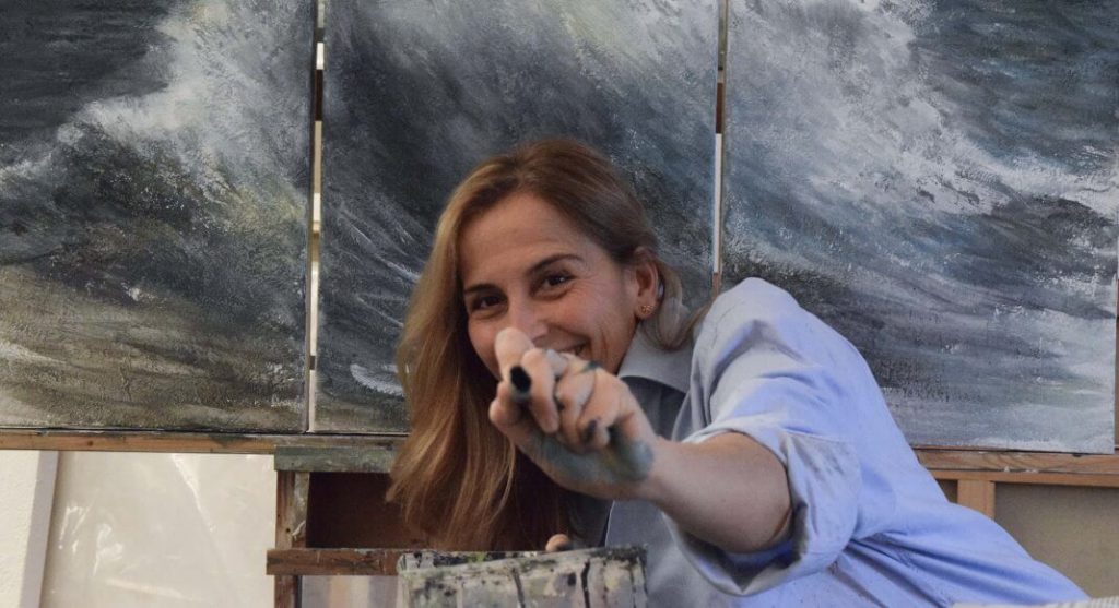 Susanna Montagna, l'artista soprannominata la "pittrice di onde"
