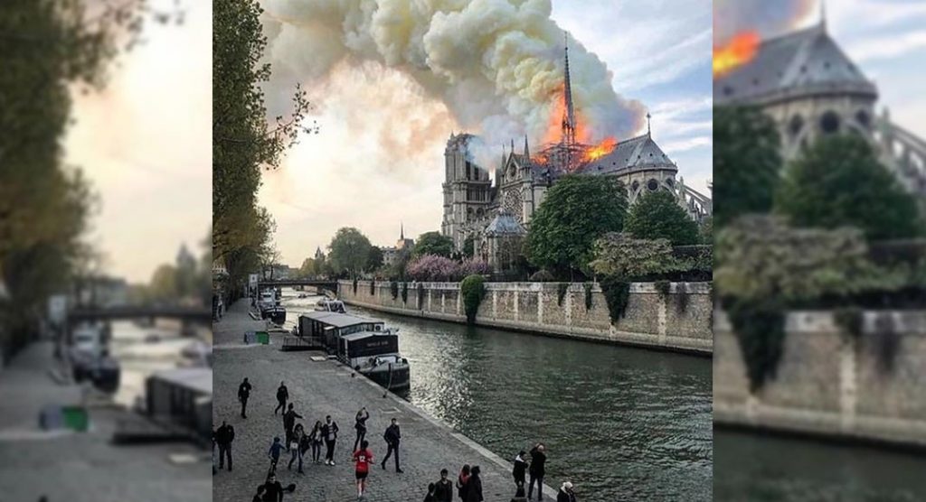 A fuoco la cattedrale di Notre-Dame a Parigi