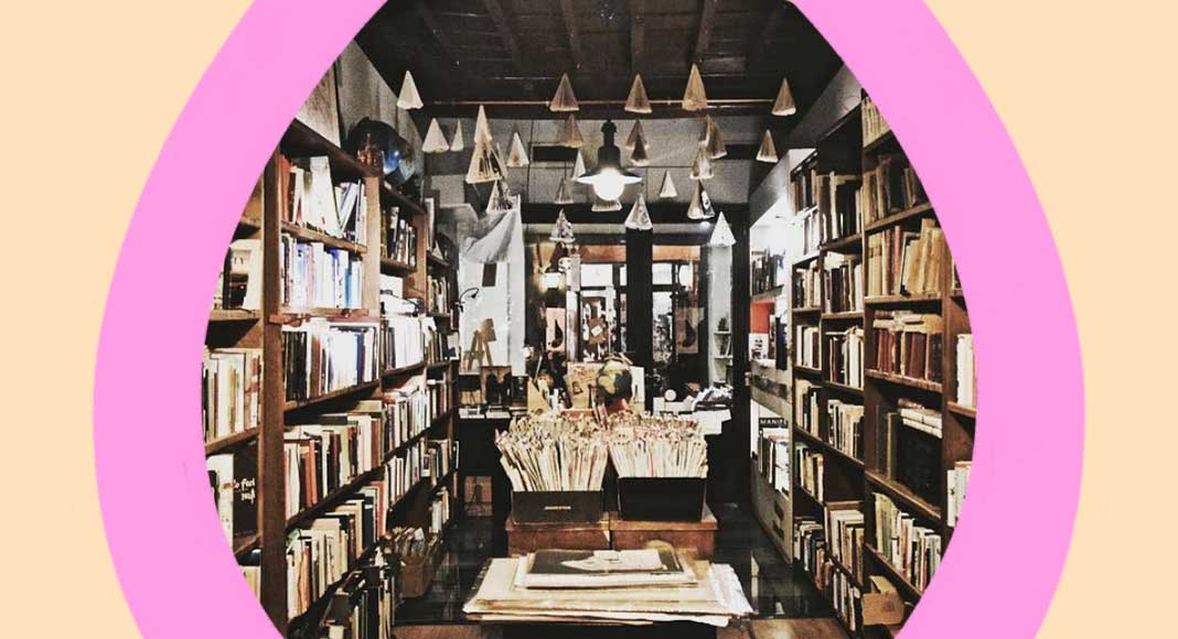 Chiude l'affascinante Libreria del Viaggiatore di Roma