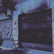"La pecora elettrica", incendiata per la seconda volta la libreria antifascista di Roma 2 pecora elettrica