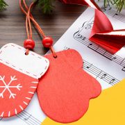 Le 10 canzoni più belle per vivere la magia del Natale 2 canzoni-di-natale
