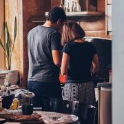 Come vivere in casa le relazioni familiari ai tempi del Coronavirus 3 Come vivere in casa le relazioni familiari ai tempi del Coronavirus