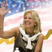 Jill Biden, storia della la first lady che continuerà a insegnare 2 Jill Biden, storia della la first lady che continuerà a insegnare