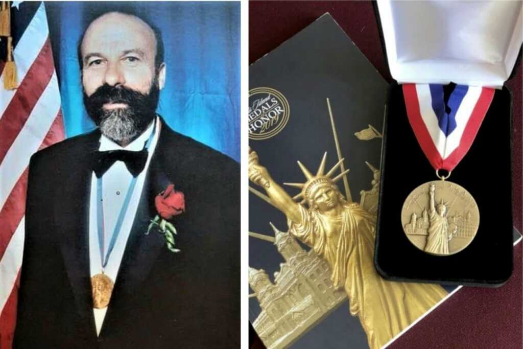 Medal of Honor di Ellis Island al maestro Di Modica nel 1999.
