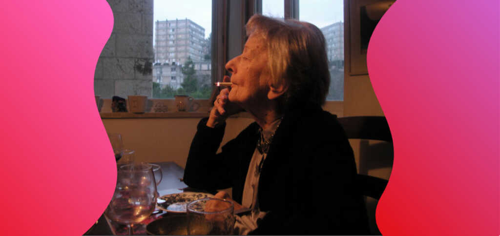 “Wisława Szymborska. La gioia di scrivere”, la mostra che celebra i 100 anni della nascita della poetessa polacca