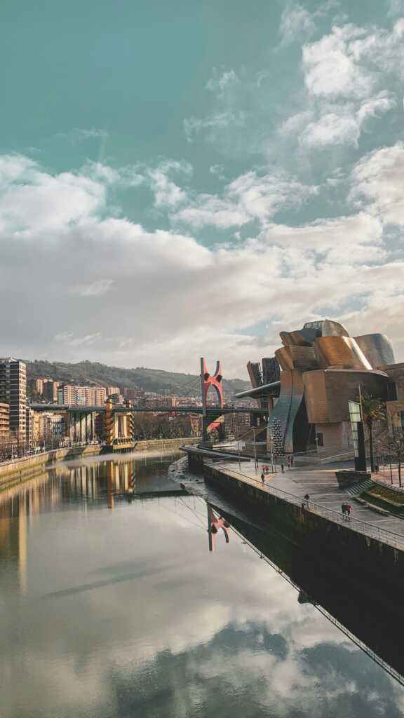 Bilbao - credits Numan Torres via Unsplash