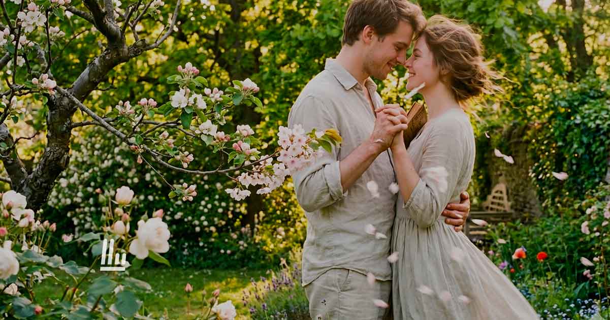 Sonetto 18 di Shakespeare: la poesia sulla bellezza dell’amore autentico che vive per sempre