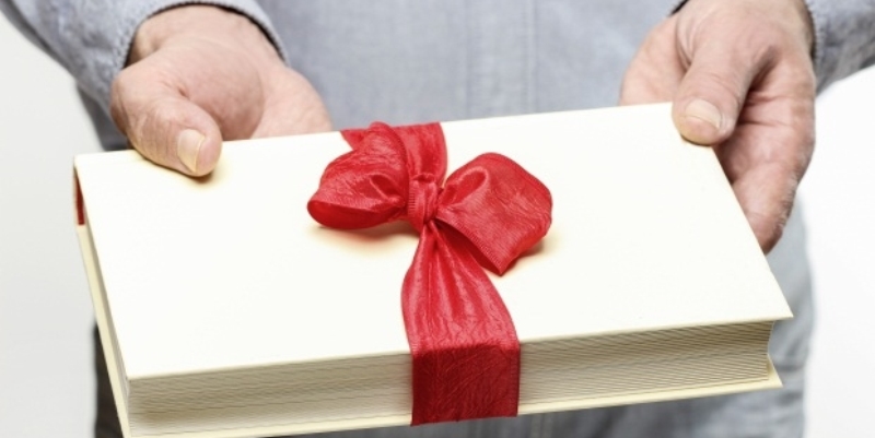 Festa del Papà, dimmi che papà hai e ti dirò che libro regalargli