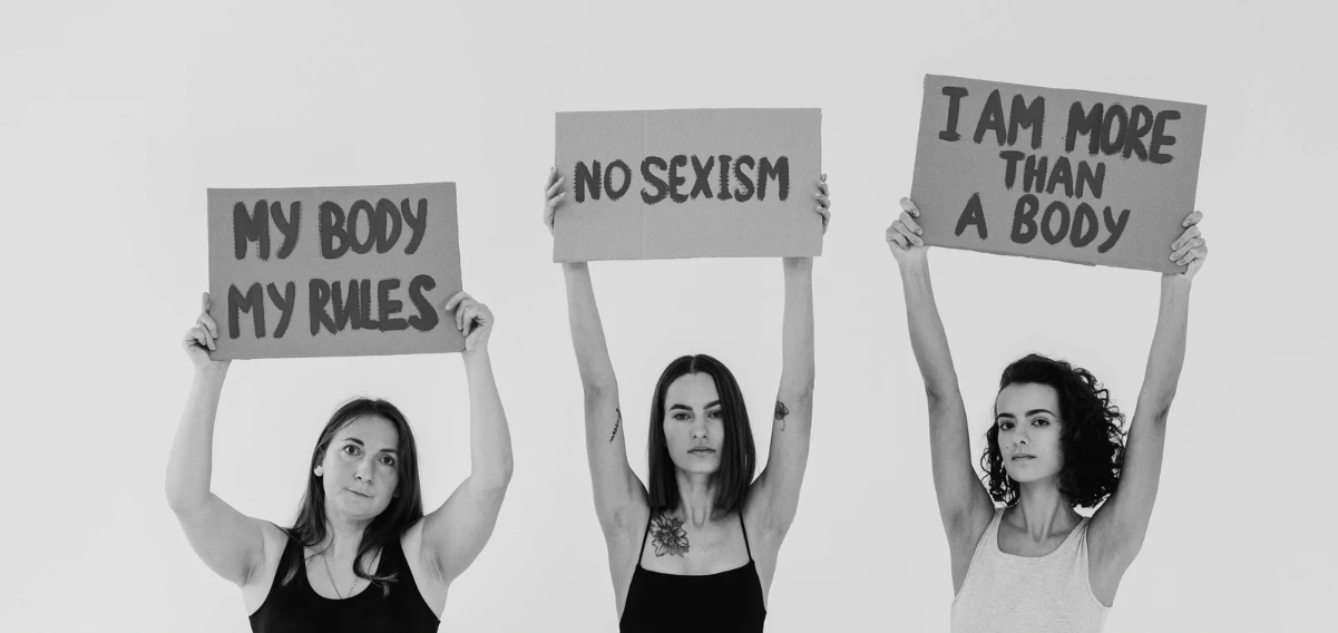 “I AM WOMAN”, la canzone per rivendicare i diritti delle donne 9 8CC0928A 1FF9 4F54 BC3A 9A979EAE542C