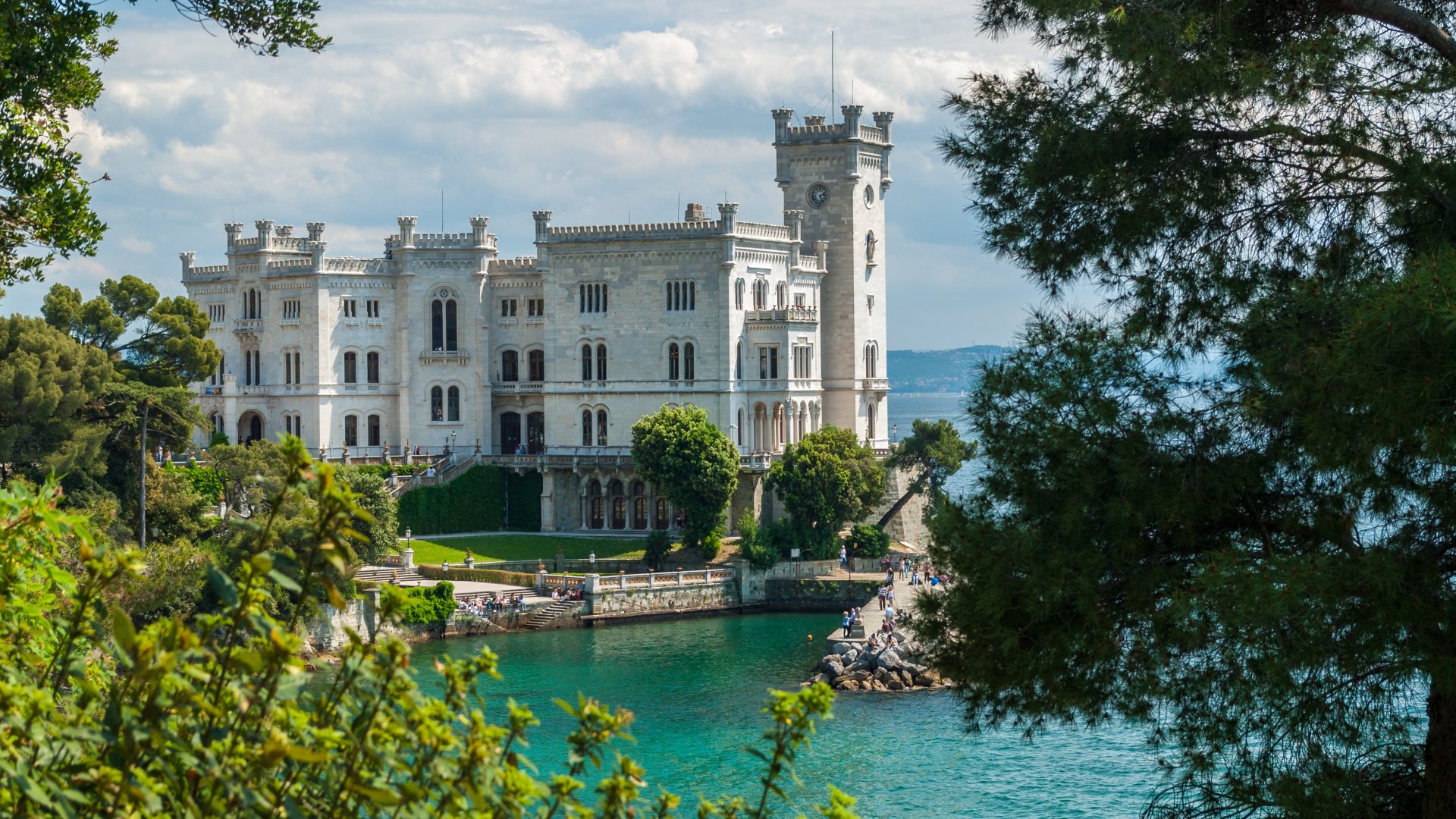Musei gratis la prima domenica del mese, ecco cosa vedere il 4 agosto 3 Castello di Miramare