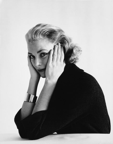 Grace Kelly in studio 1955 © Mark Shawmptvimages.com