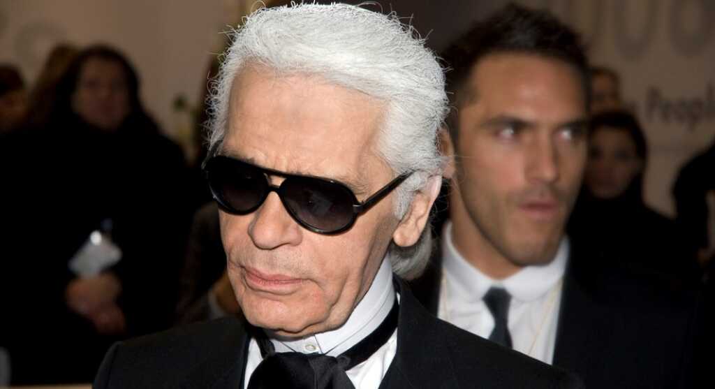 Morto lo stilista e fotografo Karl Lagerfeld