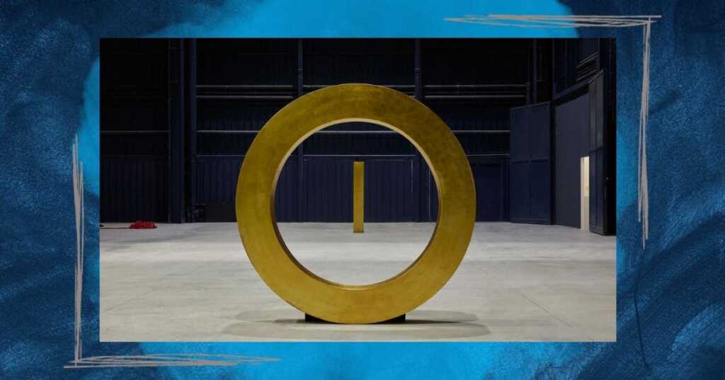 L'arte mistica di James Lee Byars in mostra a Milano