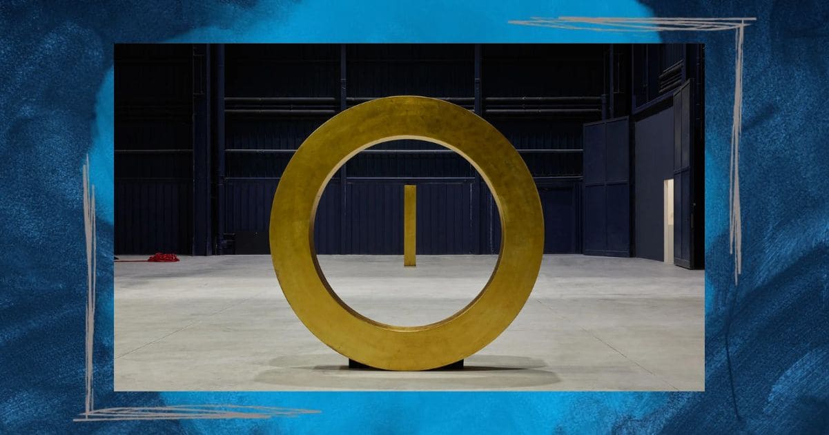 L'arte mistica di James Lee Byars in mostra a Milano