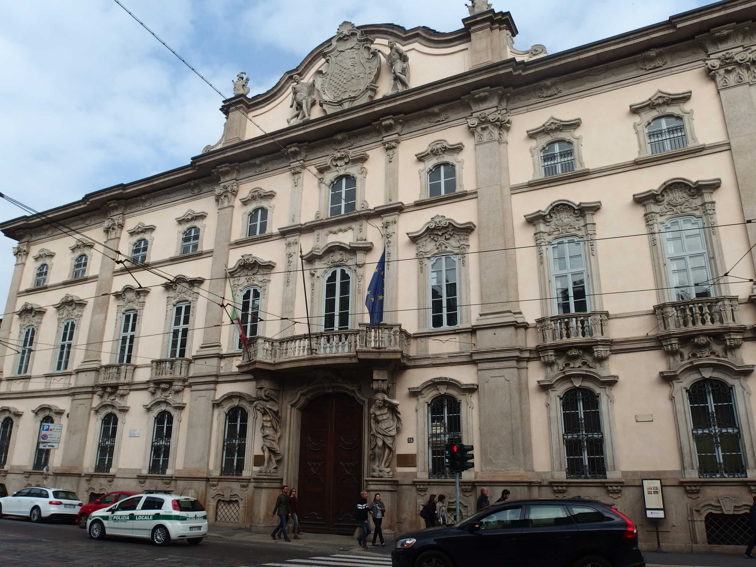 Milano Palazzo Litta 02 scaled
