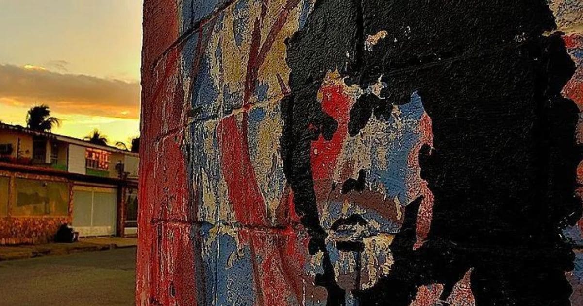Jim Morrison, il "re lucertola" poeta del qui e ora