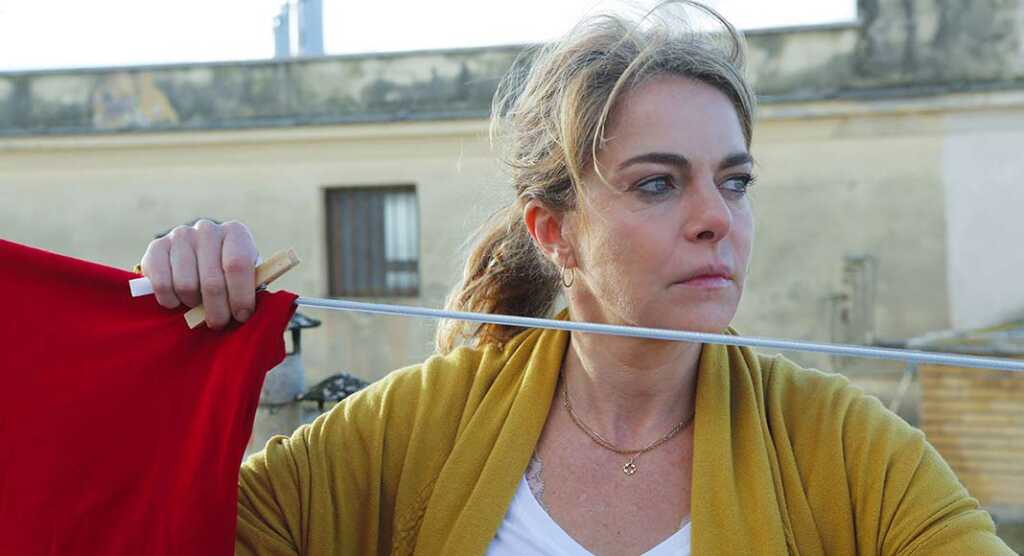 "A mano disarmata", il film che racconta della donna che lotta ogni giorno contro la mafia