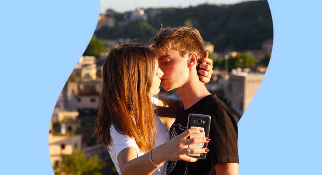 adolescenti-selfie