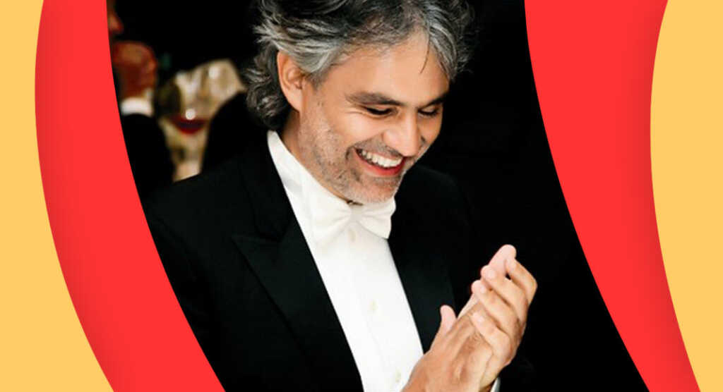 bocelli-canta-dal-balcone