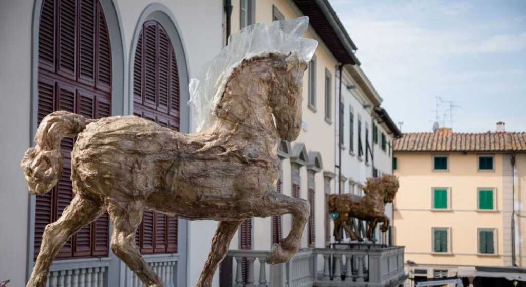 L'arte di Davide Dall'Osso, in Toscana una nuova mostra ecosostenibile