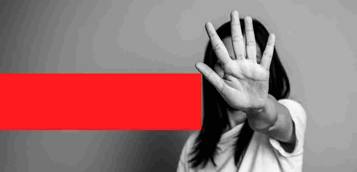 Può un figlio morire per difendere la madre?