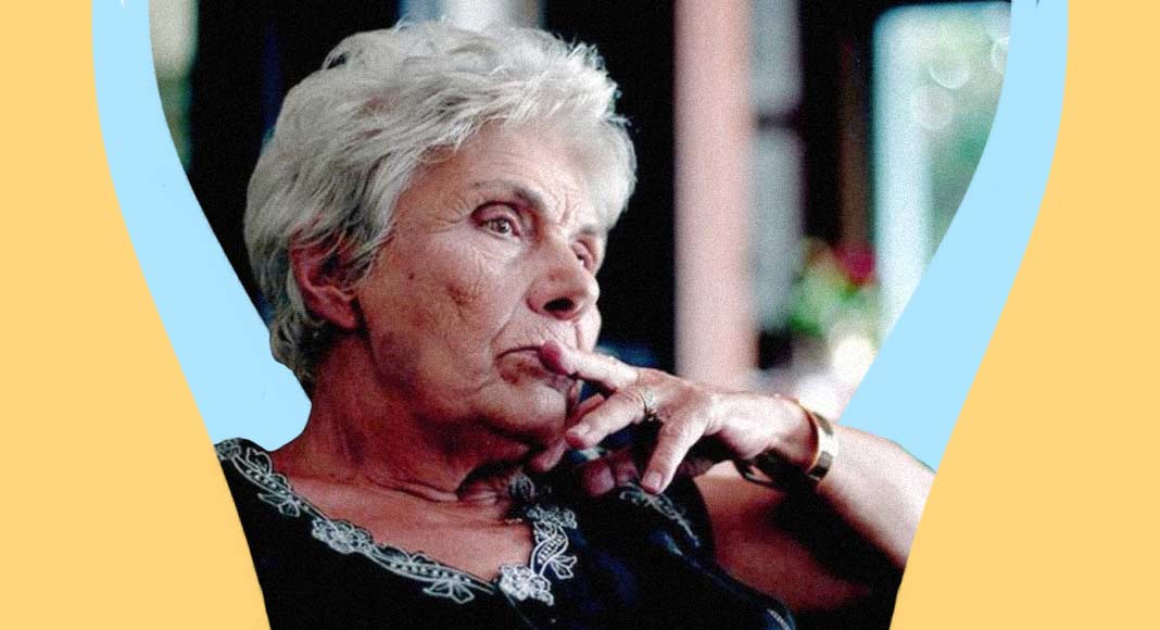 Addio a Kiki Dimoula, la più grande poetessa greca contemporanea 10 kiki-dimoula