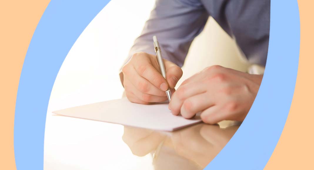 La lettera di un maestro ai suoi bambini: «Mi mancate. Non abbiate paura e informatevi» 1 lettera-professore-a-studenti