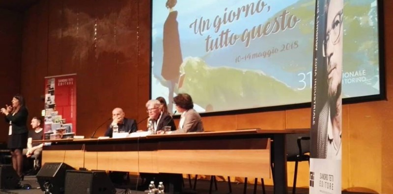 Eduard Limonov al Salone del Libro, “Putin è solo un front-man”Eduard Limonov al Salone del Libro, “Putin è solo un front-man”