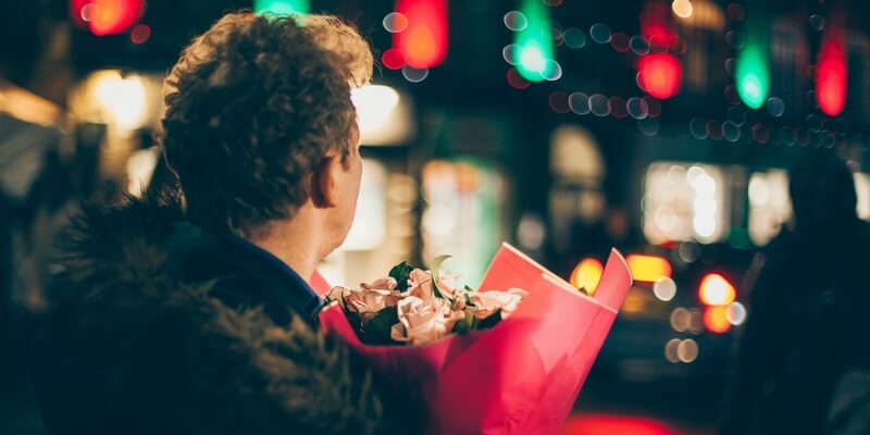 10 frasi d'autore da leggere quando perdi la fiducia nell'amore