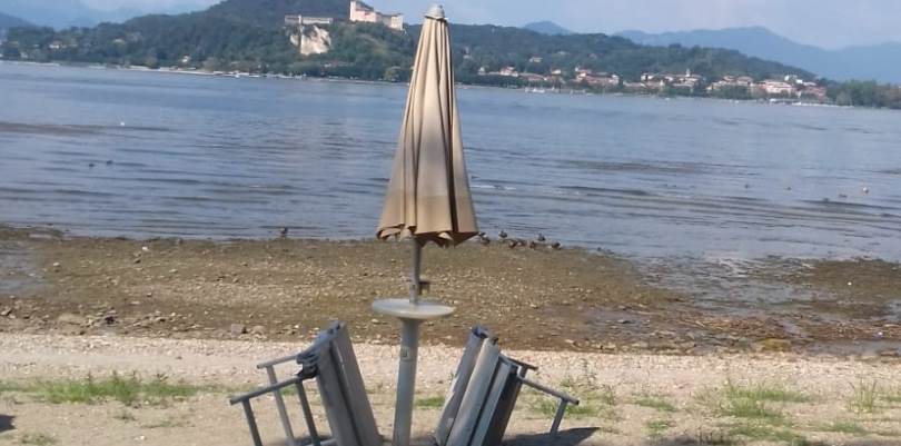 Luce spenta – Racconto di Anna Bellisai