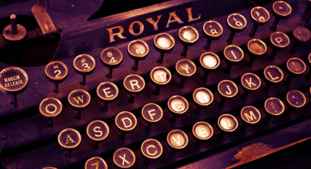 Si dice macchina "da scrivere" o "per scrivere"?