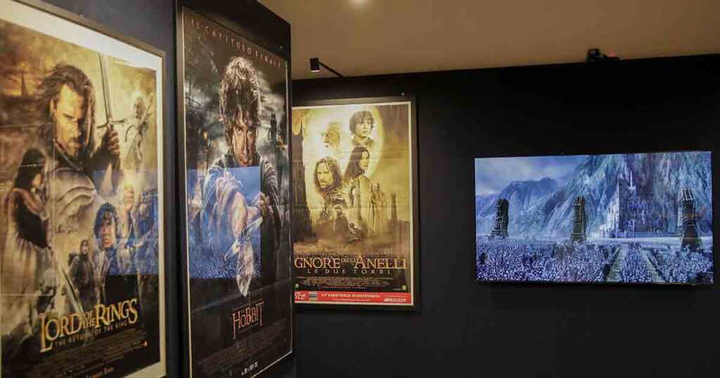 "TOLKIEN. Uomo, Professore, Autore", la mostra arriva a Napoli (16 marzo - 2 luglio 2024)