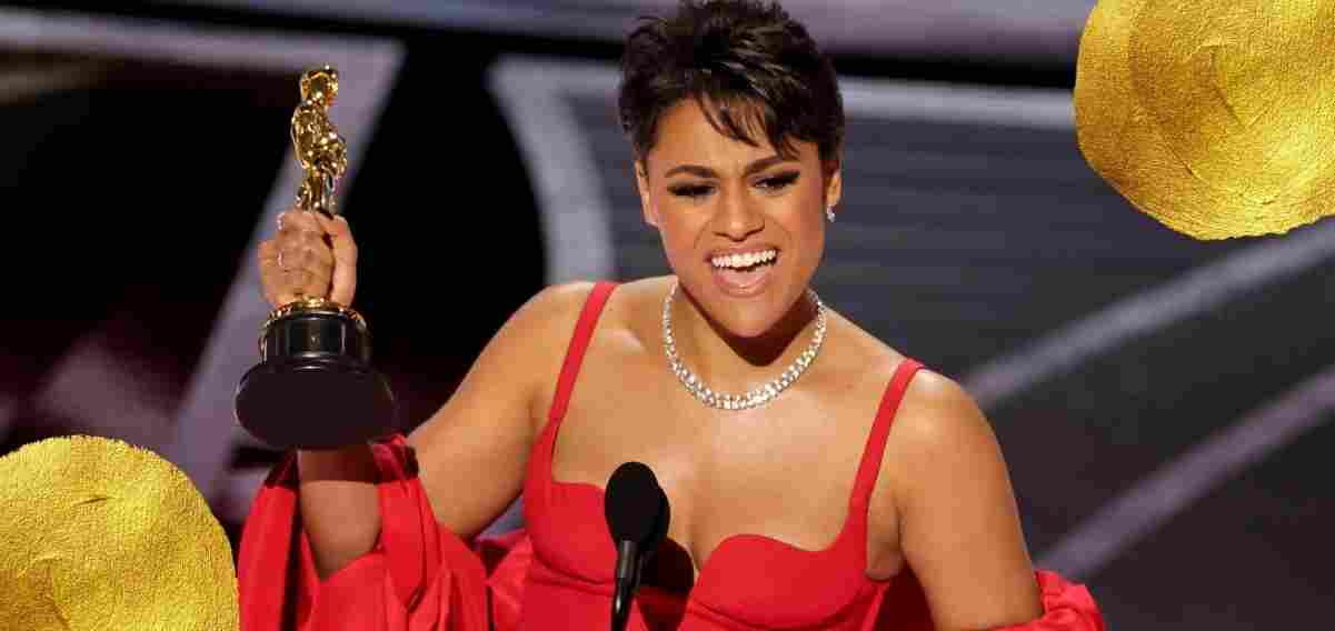 Ariana DeBose, chi è la prima donna afro-latina e queer a vincere un Oscar