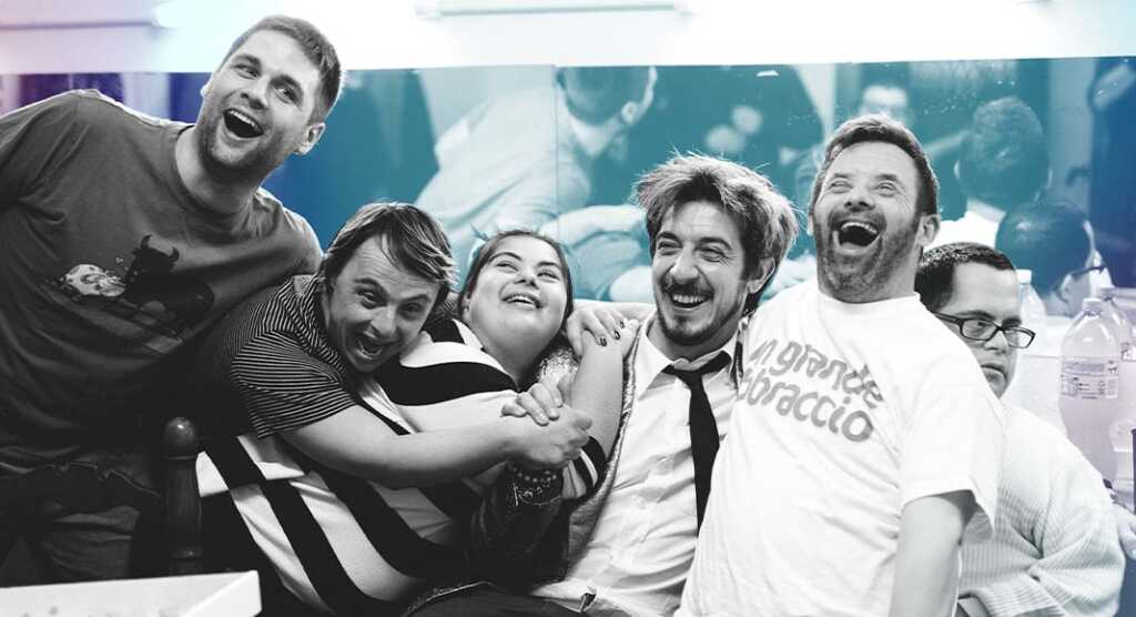 Paolo Ruffini, "Lavorare con i ragazzi Down mi ha insegnato che siamo fatti per la felicità"
