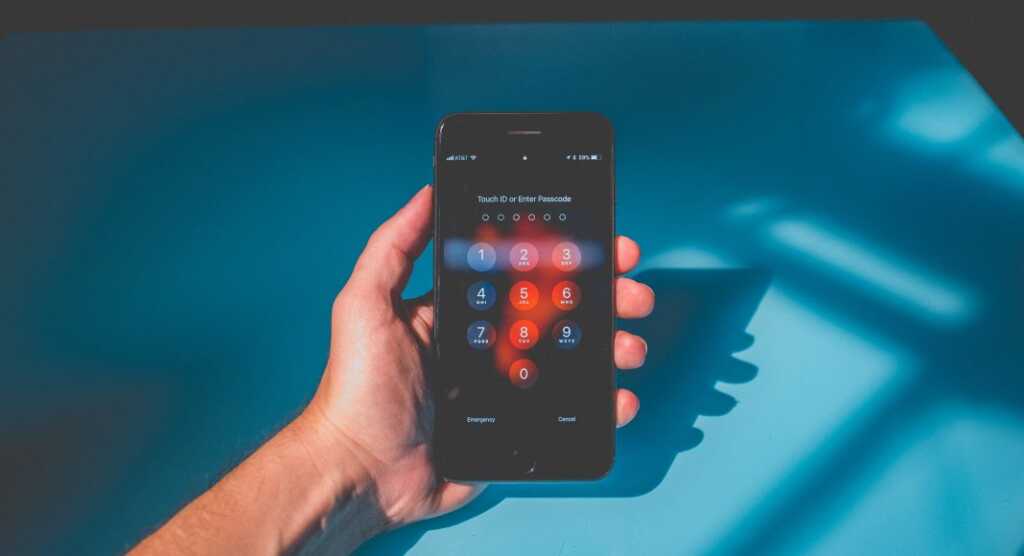 Prigionieri delle password, lo schiavismo ai tempi di internet