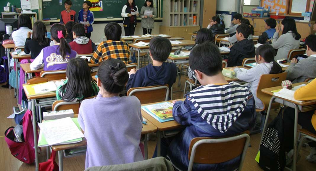 Foligno, bimbo di colore denigrato in classe 9 Foligno, bimbo di colore denigrato in classe