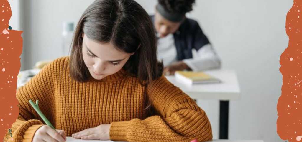 Seconda prova maturità 2022, 2 studenti su 3 sono stati aiutati dai professori
