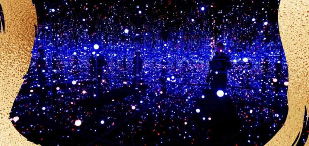 Yayoi Kusama per la prima volta in mostra in Italia con la sua stanza di specchi