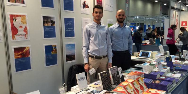 A capo di una casa editrice dall'età di 16 anni, la "Historica" di Francesco Giubilei