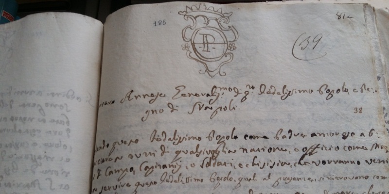 Biblioteca teologica, il diario di Masaniello tra i 140mila volumi conservati