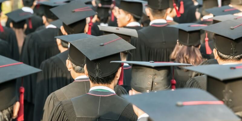 "Troppi ragazzi scrivono male in italiano", la lettera aperta di 600 docenti universitari