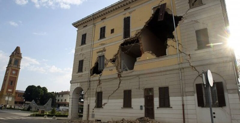 MIUR, testi gratuiti alle scuole colpite dal terremoto