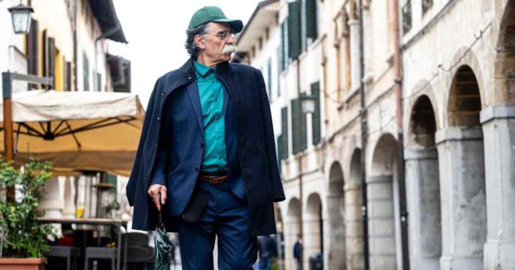Chi è Kader Abdolah, lo scrittore militante protagonista dell'edizione 2025 di Dedica